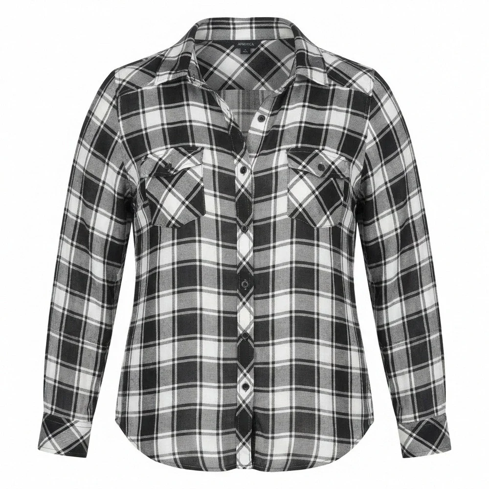 Torrid Large Black and White Check Plaid Flannel Button Front Long Sleeve blouse